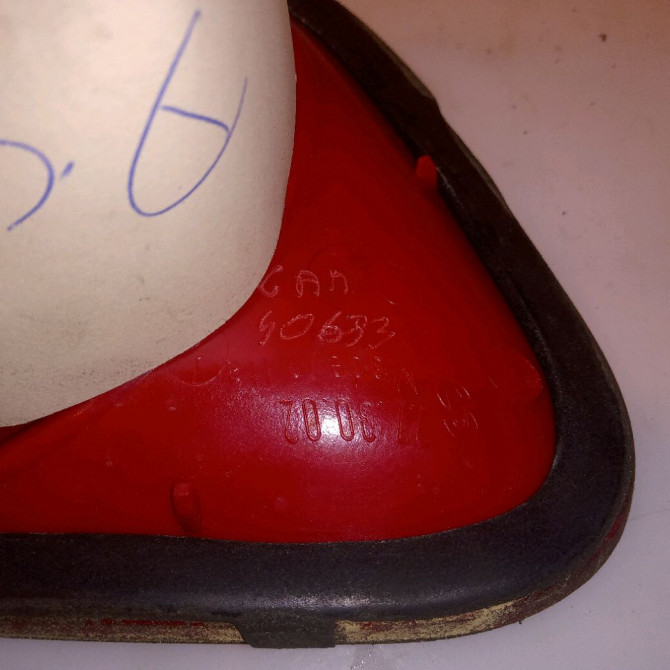 Feu arrière intérieur droit occasion VOLKSWAGEN PASSAT V Phase 1 03-2005->10-2010 1.9 TDI 105ch 3C5945094E 3