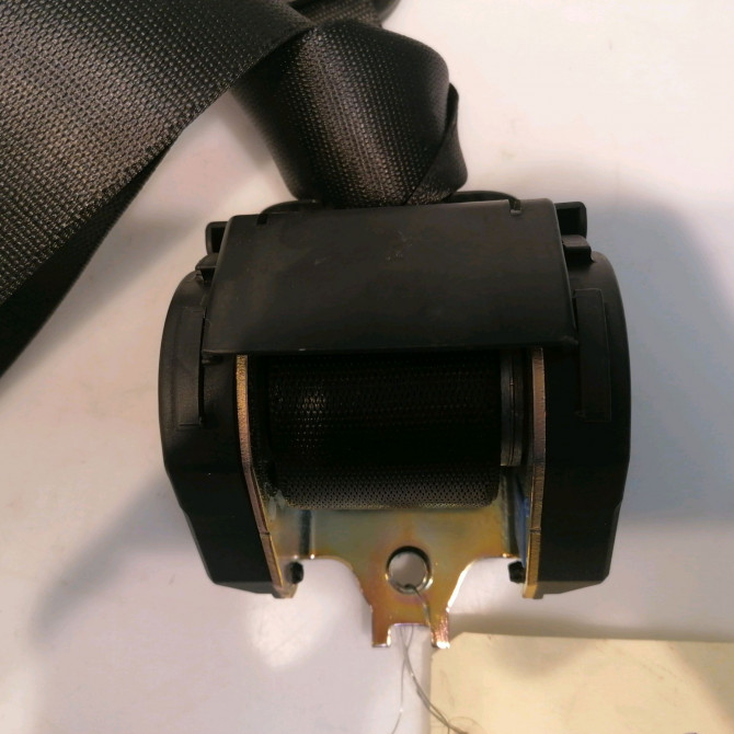 Ceinture avant droite occasion B.M.W. SERIE 3 IV Phase 2 09-2001->03-2005 320d 72118236240 2