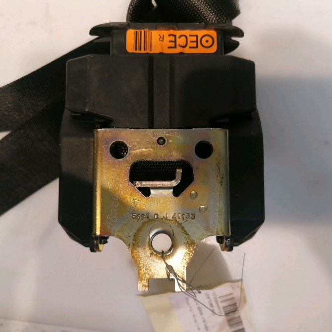 Ceinture avant droite occasion B.M.W. SERIE 3 IV Phase 2 09-2001->03-2005 320d 72118236240 3