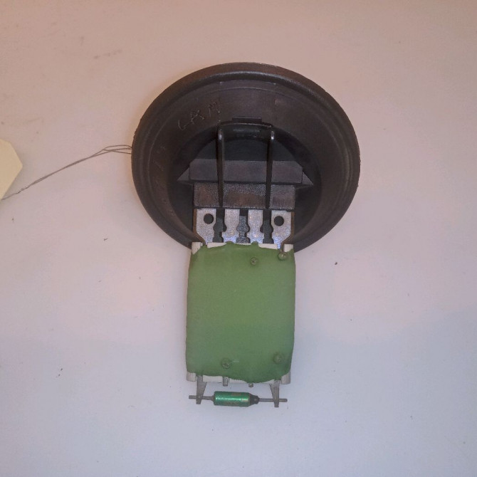 Resistance de chauffage occasion VOLKSWAGEN POLO IV Phase 2 05-2005->09-2009 1.4 TDI 70ch 2