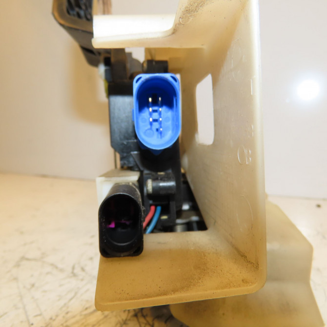 Serrure porte arg occasion VOLKSWAGEN TOUAREG I 7L0839015F 3