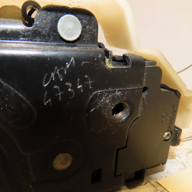 Serrure porte arg occasion VOLKSWAGEN TOUAREG I 7L0839015F 4