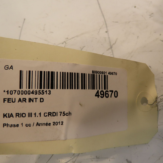 Feu arrière intérieur droit occasion KIA RIO III Phase 1 06-2011->... 1.1 CRDI 75ch 924401W200 4