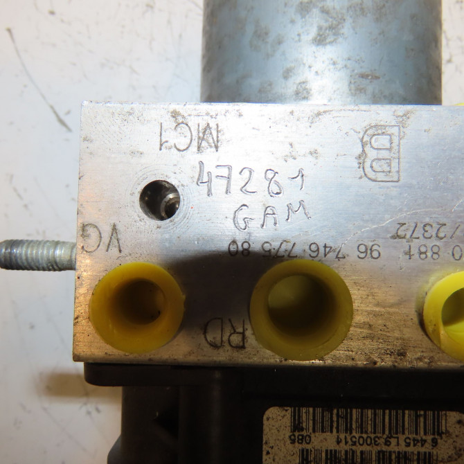 Unité hydraulique ABS occasion PEUGEOT 5008 I Phase 1 11-2009->12-2013 1.6 HDI 112ch 1607510480 4