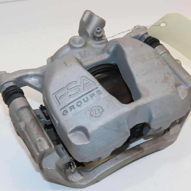 Etrier de frein avant gauche occasion CITROEN C5 AIRCROSS 1647879980 1