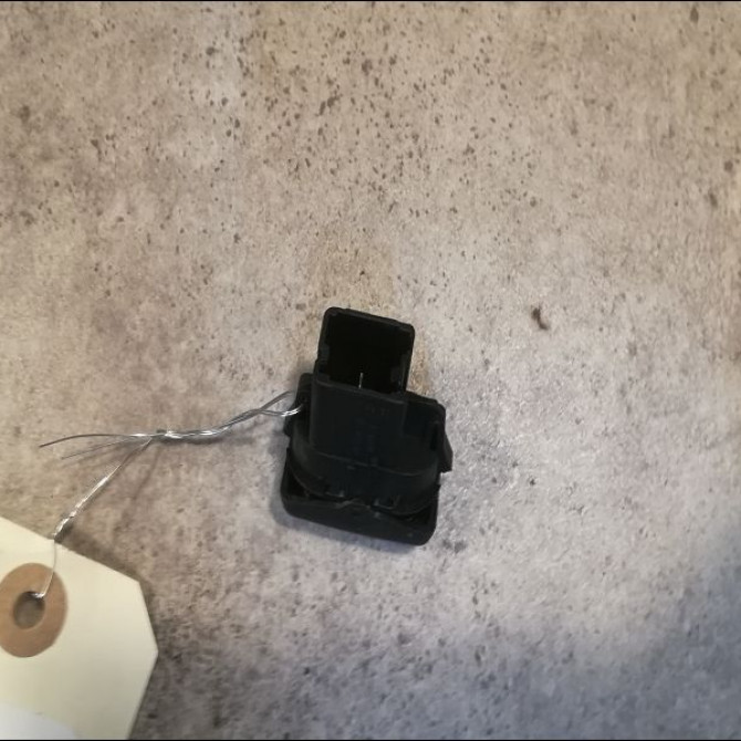 Commande leve-glace porte arrière droite occasion FORD CMAX I Phase 1 09-2003->03-2007 2.0 TDCI 135ch 1223143 2