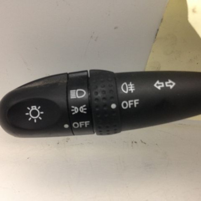 Commande clignotant occasion SUZUKI SX4 I Phase 1 04-2006->03-2014 1.9 DDIS 4X4 3721062JA1 2