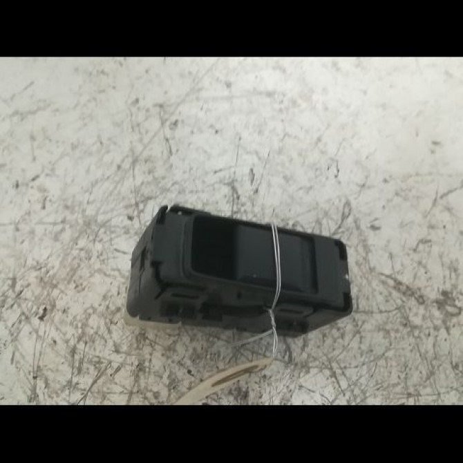 Commande leve-glace porte arrière gauche occasion DODGE CALIBER Phase 1 06-2006->... 2.0 CRD 68018920AA 1