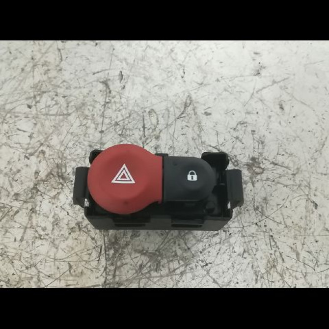 Bouton de warning occasion RENAULT CLIO III Phase 1 09-2005->03-2009 1.5 DCI 70ch 252103766R 1