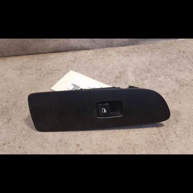 Commande lève-glace porte avant droite occasion B.M.W. SERIE 1 I Phase 2 01-2007->07-2011 118d 143ch 1