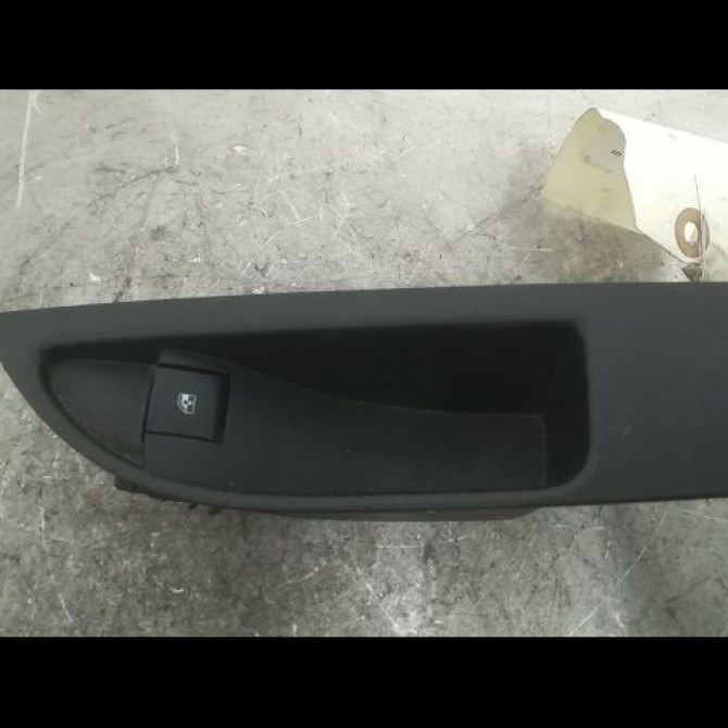 Commande leve-glace porte arrière droite occasion OPEL ASTRA IV Phase 1 01-2010->06-2012 13301888 1