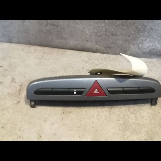 Bouton de warning occasion PEUGEOT 308 I Phase 1 09-2007->03-2011 1.6 HDI 16v 90ch 1