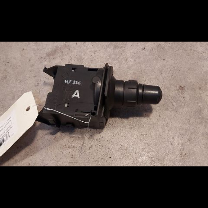Commande clignotant occasion RENAULT SCENIC II Phase 1 03-2004->09-2006 1.6i 110ch 7701060398 2
