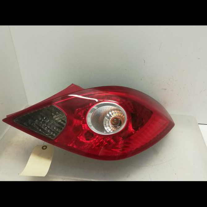 Feu arrière droit occasion OPEL CORSA IV 93189402 1