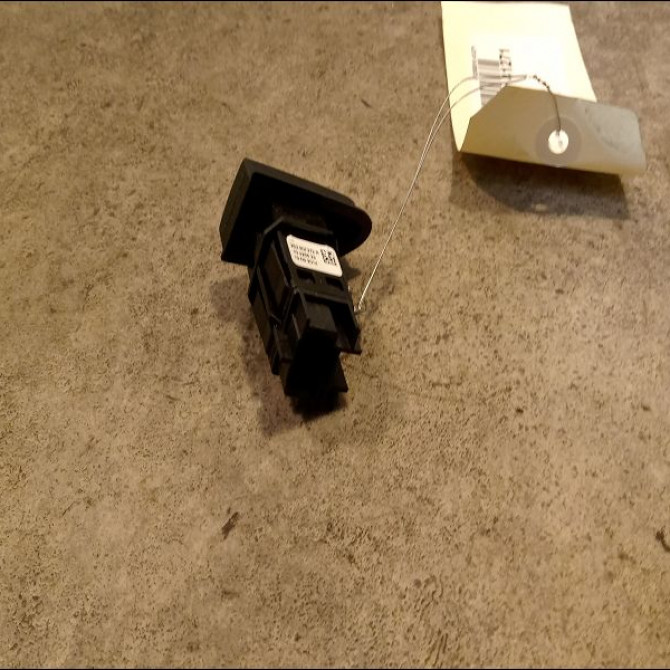 Bouton de warning occasion RENAULT CLIO IV Phase 1 07-2012->... 1.5 DCI 90ch 252907372R 2