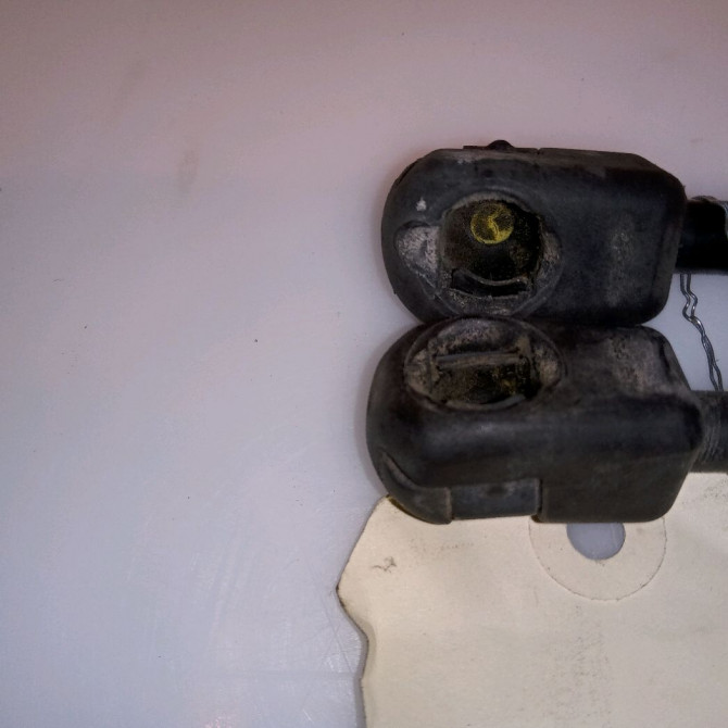 Verin droit hayon occasion OPEL CORSA IV Phase 2 01-2011->03-2015 13182309 3