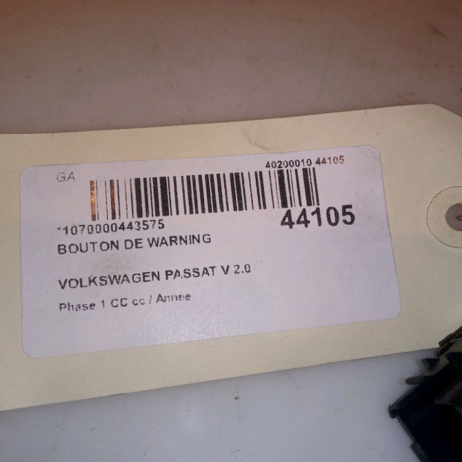 Bouton de warning occasion VOLKSWAGEN PASSAT V Phase 1 04-1995->04-1999 2.0 TDI 140ch 3C8953509 5