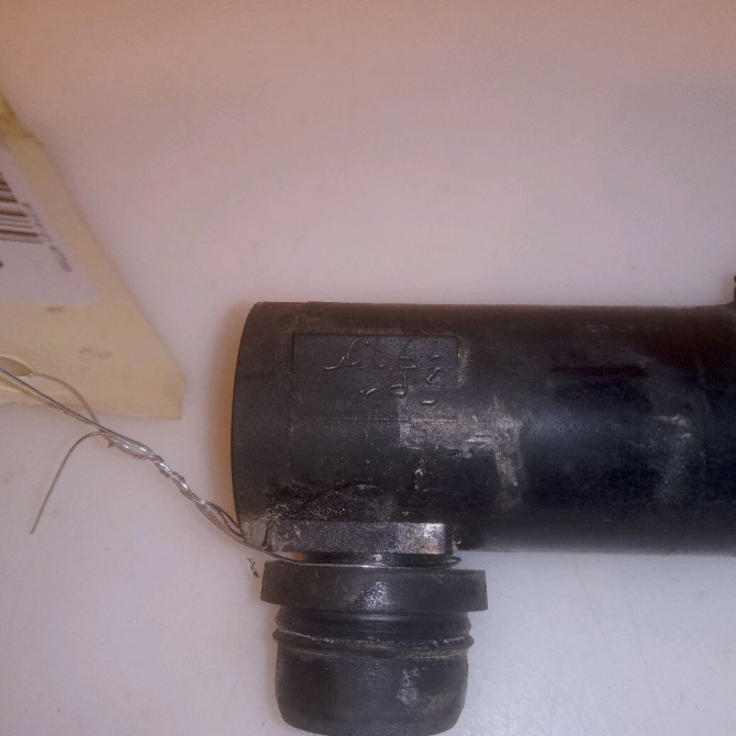 Pompe lave-glace ar occasion TOYOTA RAV4 II Phase 1 07-2000->10-2003 115 D-4D 8533060140 4