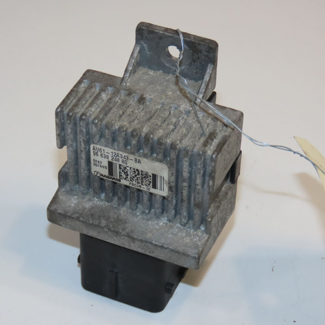 Boitier de préchauffage occasion PEUGEOT RCZ Phase 2 09-2012->... 2.0 HDI 160ch 598144 1