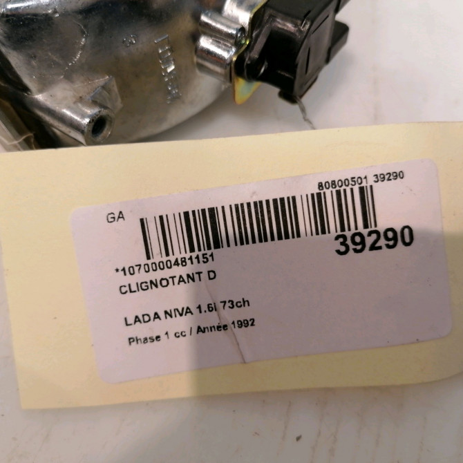 Clignotant droit occasion LADA NIVA Phase 1 04-1995->04-1999 1.6i 73ch 5