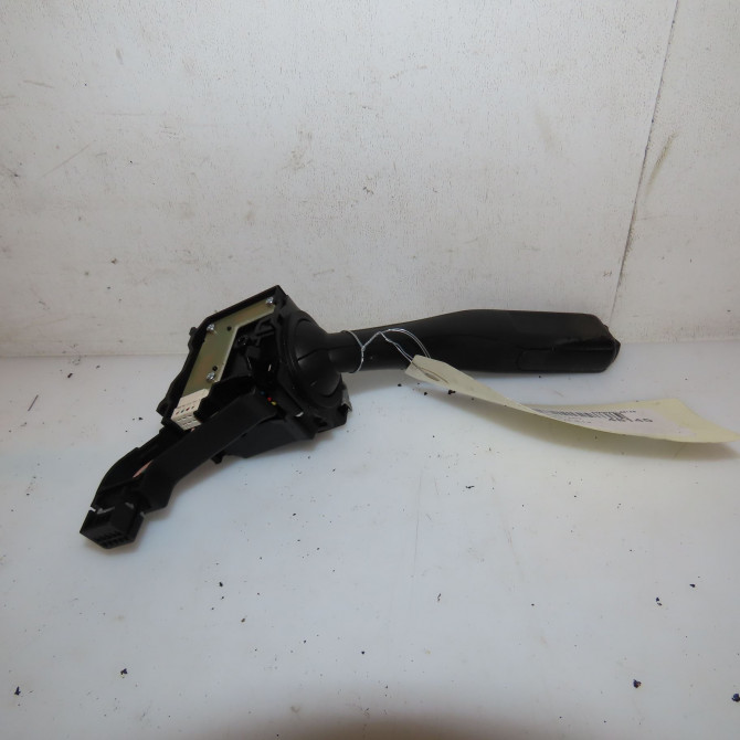 Commande clignotant occasion VOLKSWAGEN JETTA III Phase 1 09-2005->12-2010 1.9 TDI 105ch 3C8941431AXSH 2