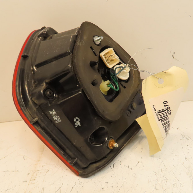 Feu arrière interieur gauche occasion KIA RIO III Phase 1 06-2011->... 1.1 CRDI 75ch 924301W200 2