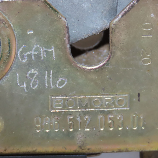 Serrure coffre arrière occasion 4