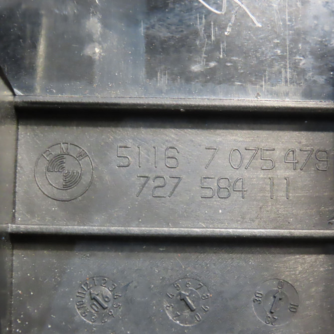 Boite à gants occasion B.M.W. SERIE 3 V Phase 1 03-2005->09-2008 51169110539 3