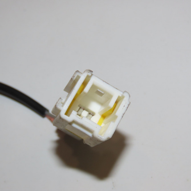 Ancrage ceinture arrière droit occasion PEUGEOT RCZ Phase 2 09-2012->... 2.0 HDI 160ch 8976A1 3