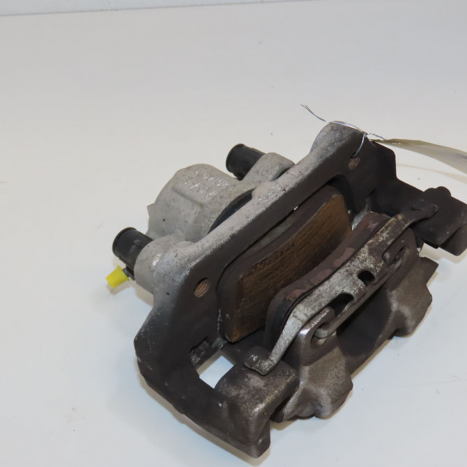 Etrier de frein avant droit occasion B.M.W. SERIE 1 II phase 2 03-2015->... 114 D 95ch 34116850644 2