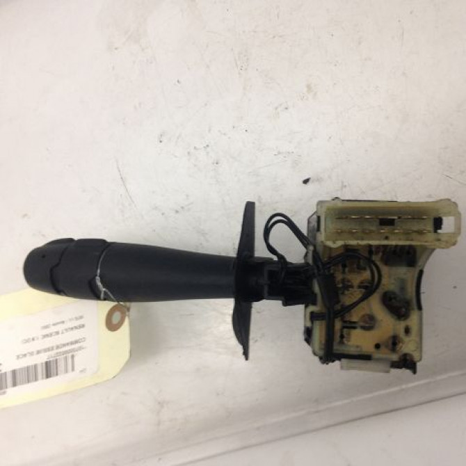 Commande essuie glace occasion RENAULT SCENIC I Phase 2 08-1999->06-2003 7701047262 2