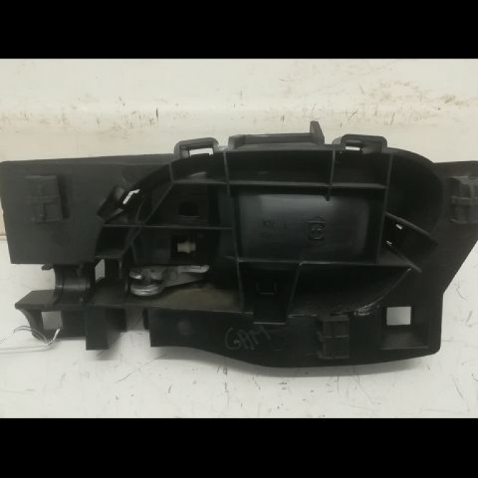 Poignee int porte ard occasion PEUGEOT 207 Phase 1 04-2006->06-2013 1.4 HDI 9144A4 2