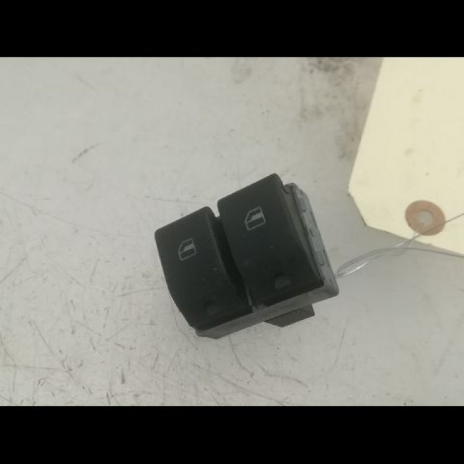 Commande lève-glace porte avant gauche occasion SEAT IBIZA III Phase 1 03-2002->03-2006 1.9 TDI 100ch 6Q09598589B9 1