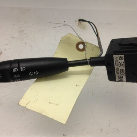 Commande clignotant occasion CHEVROLET MATIZ II Phase 1 06-2005->09-2009 0.8i 96540684