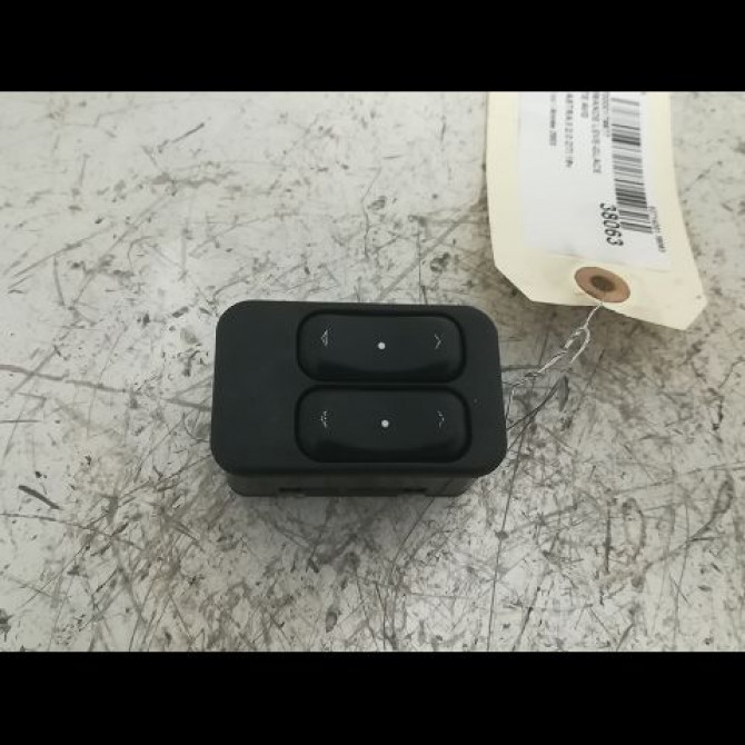 Commande lève-glace porte avant gauche occasion OPEL ASTRA II Phase 1 04-1998->09-2004 2.0 DTI 16v 100ch 9100301 1