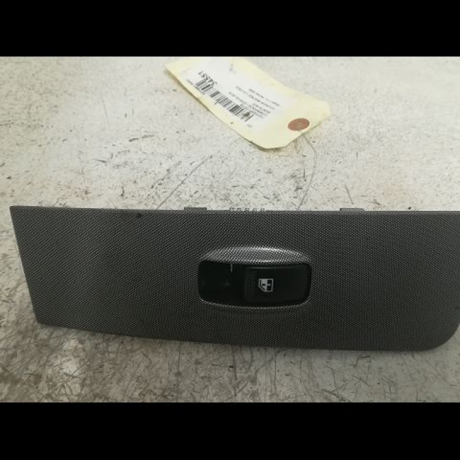 Commande lève-glace porte avant droite occasion HYUNDAI MATRIX Phase 1 09-2001->09-2009 1.5 CRDI 110ch 9358017000YU 1