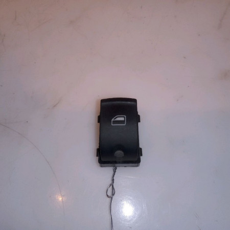 Commande lève-glace porte avant droite occasion AUDI A6 III Phase 1 05-2004->10-2008 2.7 TDi V6