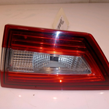 Feu arrière interieur gauche occasion RENAULT CLIO IV Phase 1 07-2012->... 1.5 DCI 90ch