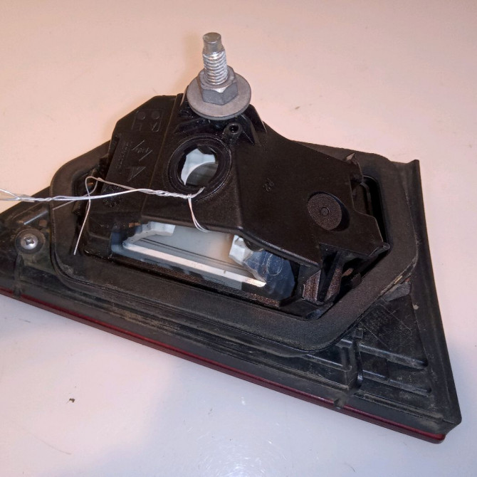 Feu arrière interieur gauche occasion RENAULT CLIO IV Phase 1 07-2012->... 1.5 DCI 90ch 2