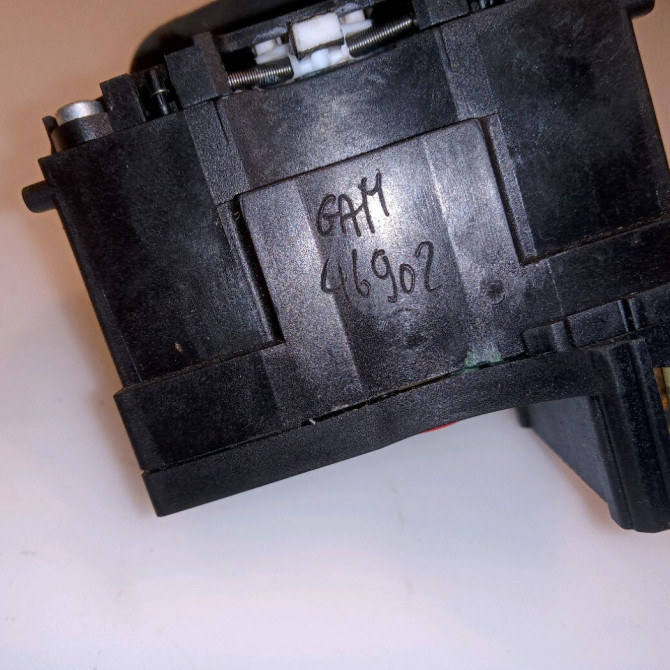 Commande clignotant occasion RENAULT CLIO II Phase 1 03-1998->06-2001 1.4i 8v 75ch 7701064226 3