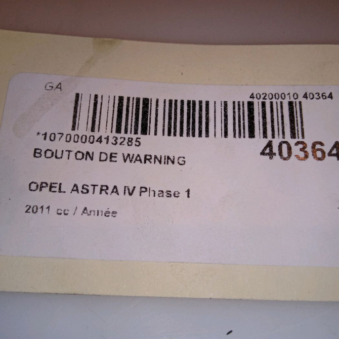 Bouton de warning occasion OPEL ASTRA IV Phase 1 01-2010->06-2012 13285122 4
