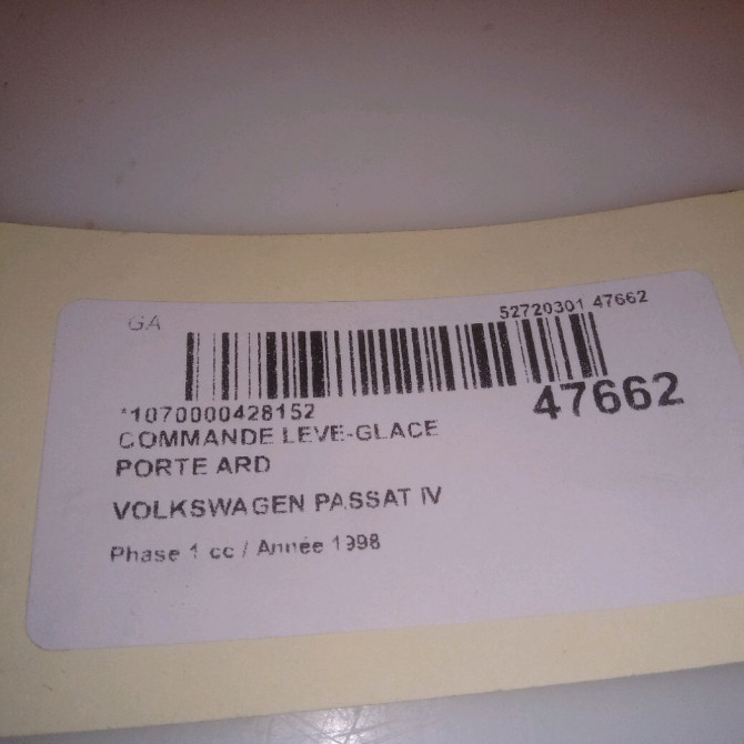 Commande leve-glace porte arrière droite occasion VOLKSWAGEN PASSAT IV Phase 1 10-1996->10-2000 1.9 TDI 90ch 4