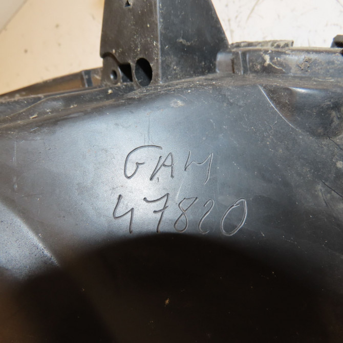 Phare droit occasion NISSAN MICRA III Phase 1 01-2003->07-2005 1.5 DCI 65ch 26010AX700 4