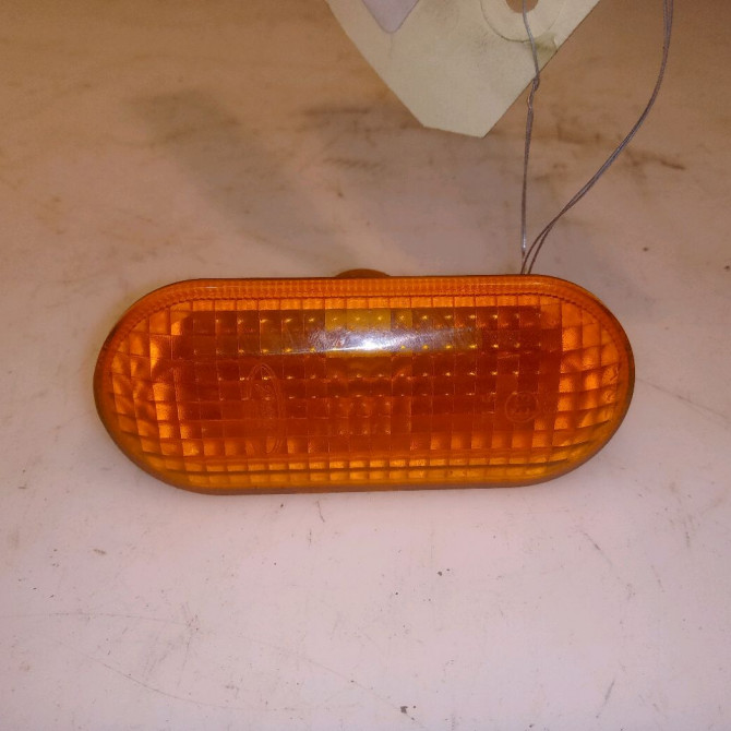 Répétiteur aile gauche occasion FORD FUSION Phase 2 10-2005->09-2011 1.6 TDCI 90ch 4360568 1