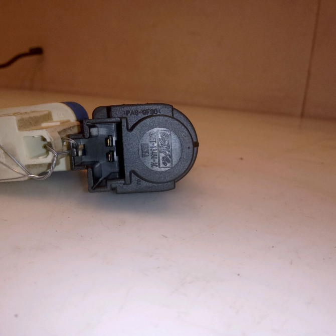 occasion FORD FUSION Phase 2 10-2005->09-2011 1.6 TDCI 90ch 2