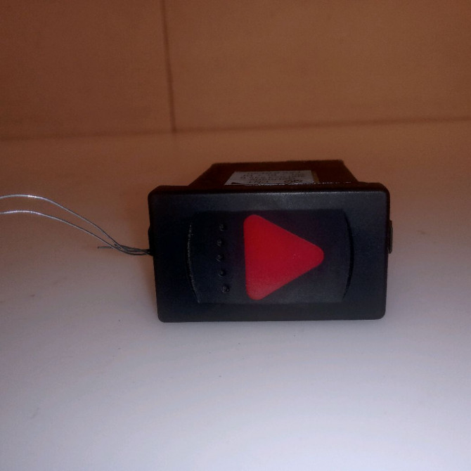 Bouton de warning occasion VOLKSWAGEN PASSAT IV Phase 1 10-1996->10-2000 1.9 TDI 90ch 3B0953235E01C 1