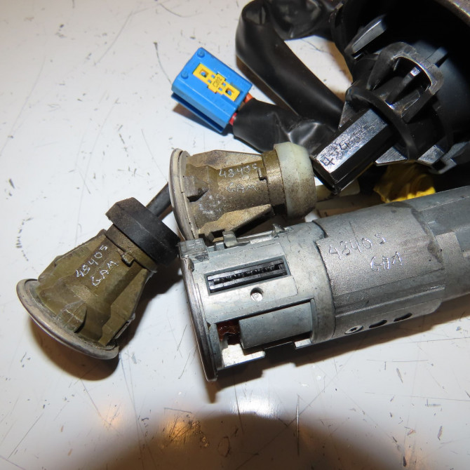 Kit serrures + antivol occasion PEUGEOT 206 Phase 1 09-1998->03-2009 1.4i 1692330580 4