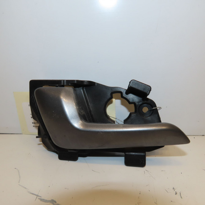 Poignee int porte avg occasion KIA RIO III Phase 1 06-2011->... 1.1 CRDI 75ch 826101W010 1