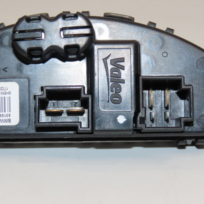 Resistance de chauffage occasion B.M.W. SERIE 1 II phase 2 03-2015->... 114 D 95ch 64119232058 3