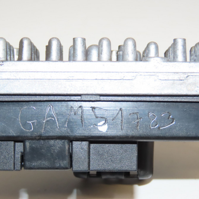 Resistance de chauffage occasion B.M.W. SERIE 1 II phase 2 03-2015->... 114 D 95ch 64119232058 4